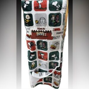 Peanuts Reversible Throw Blanket featuring Snoopy, Charlie Brown, and more!